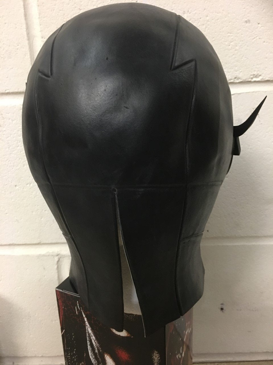 Wrestling Mask - Zoom Zoomer Flash UK Halloween Carnival Cosplay Black Latex Full Head Helmet - Unisex, Men